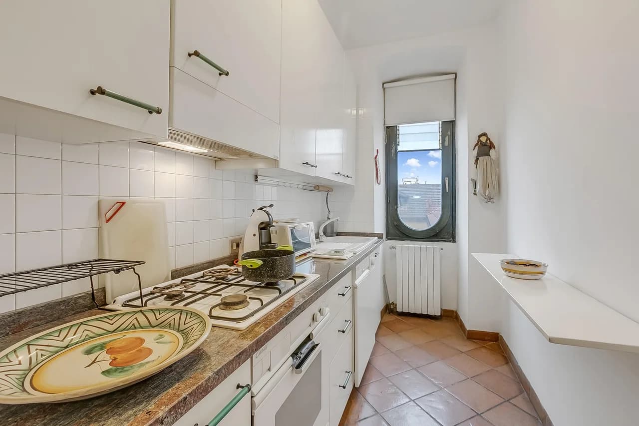Apt. Annamaria: Family-Friendly 2BR Central Base for Trips photo 3