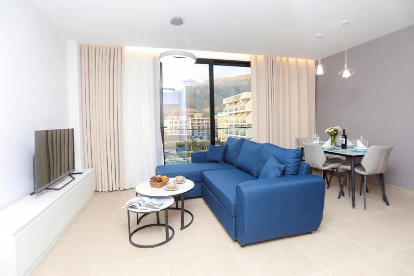 Sea Side Palm Modern Suites