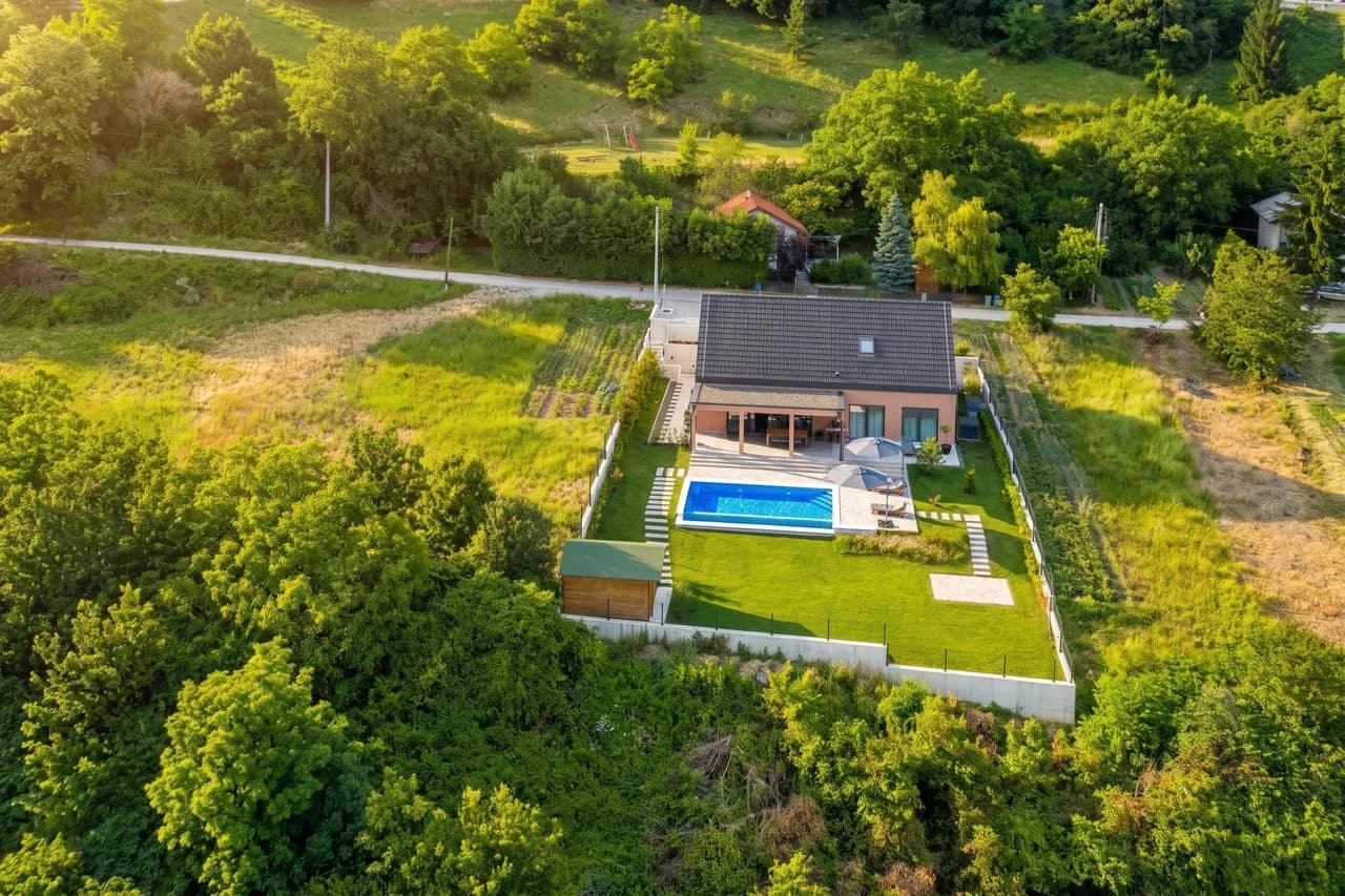 Vineyard Panorama Villa With Pool And Sauna photo 3