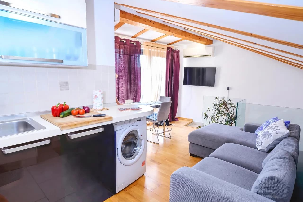 Casa Terrazza in Historic Koper with Sea View photo 4