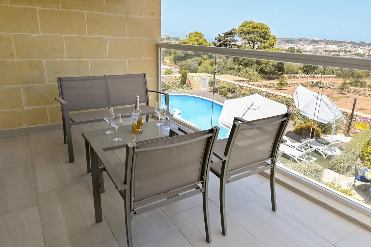 Pool And Sea - Modern Apart Sannat Gozo