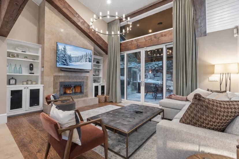 Woodside Gem 521 Where Ski Trips Become Traditions