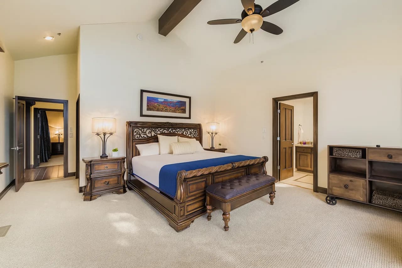 2744 Stylish Ski Getaway with Hot Tub Pool and Lift Shuttle photo 5