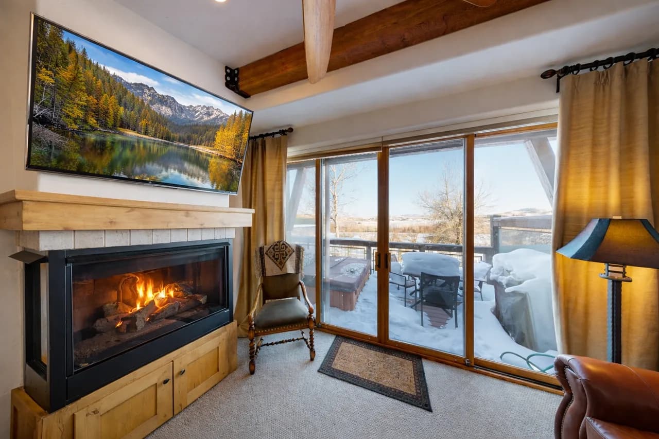 36 Newpark Cozy Creekside Stay at Canyons Village photo 2
