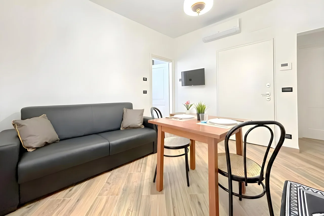 Charming Apartment in Genova photo 2
