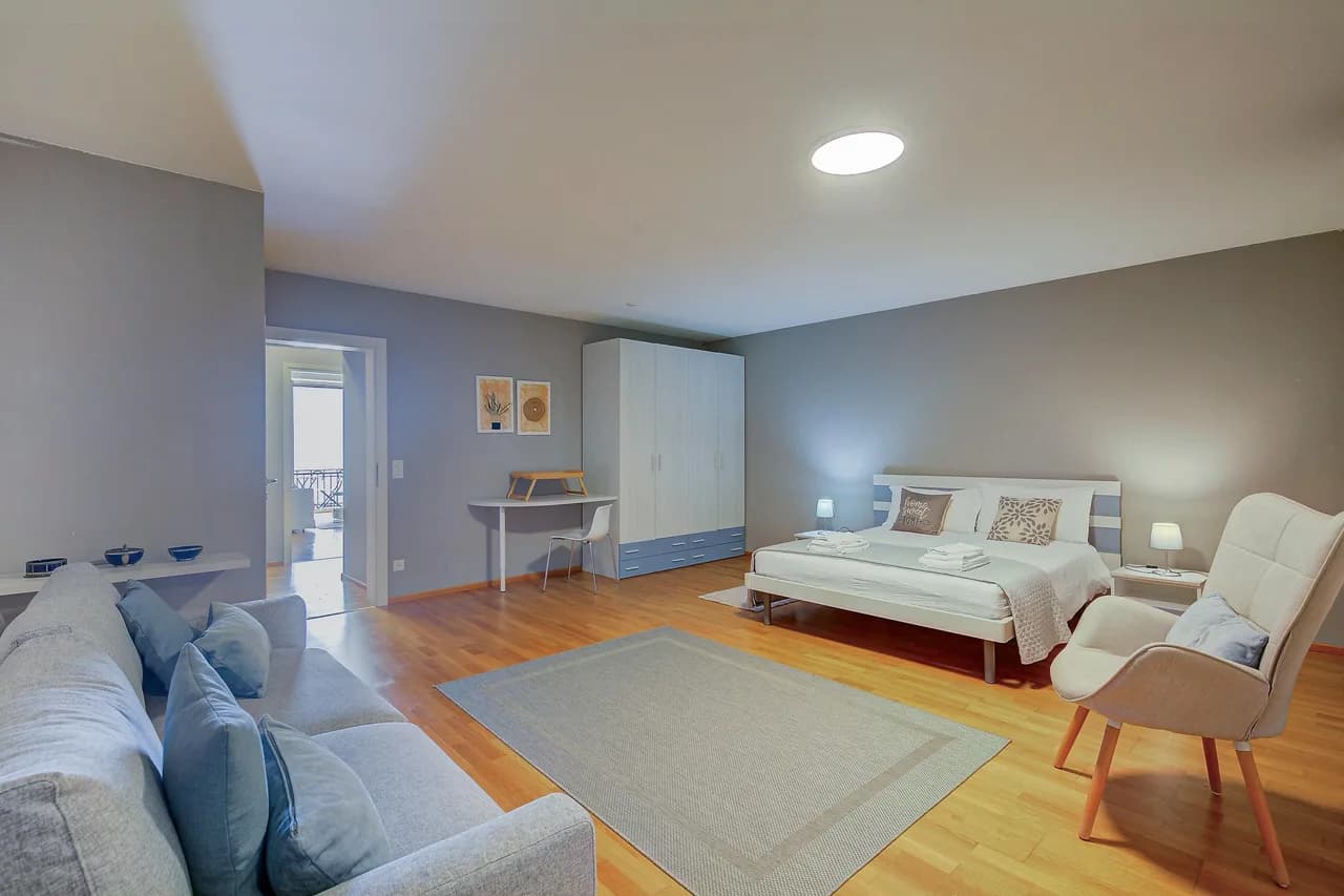 Scenic Terrace Apartment in Ticino photo 4
