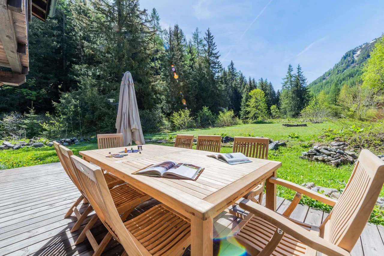Riverfront Chalet in Vallorcine Argentiere photo 2