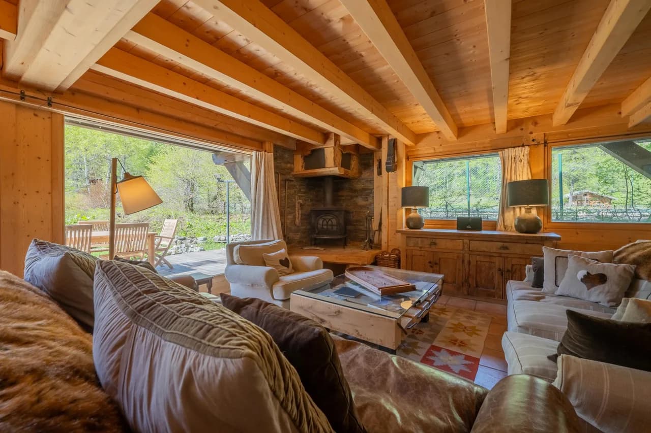 Riverfront Chalet in Vallorcine Argentiere photo 3