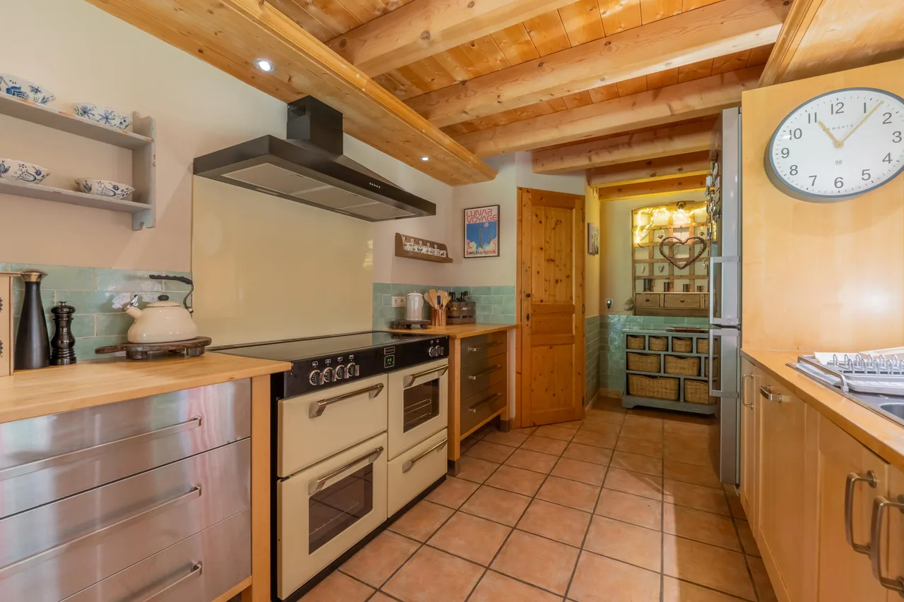 Riverfront Chalet in Vallorcine Argentiere photo 4