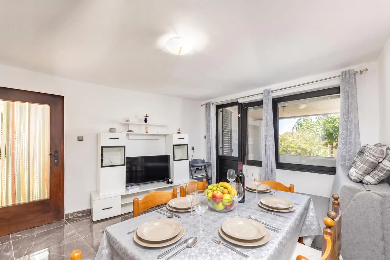 Cozy Island Retreat in Veli Iž photo 4