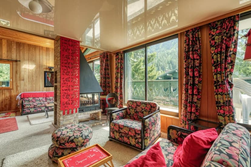 Residence Montana Le Duplex 3BR Near to Grands Montets Ski Lift, Sleeps 6