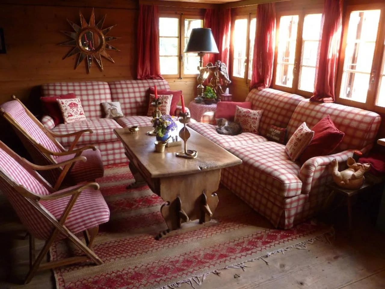 Ski-In Ski-Out Vacation Home in Lenk Switzerland photo 3