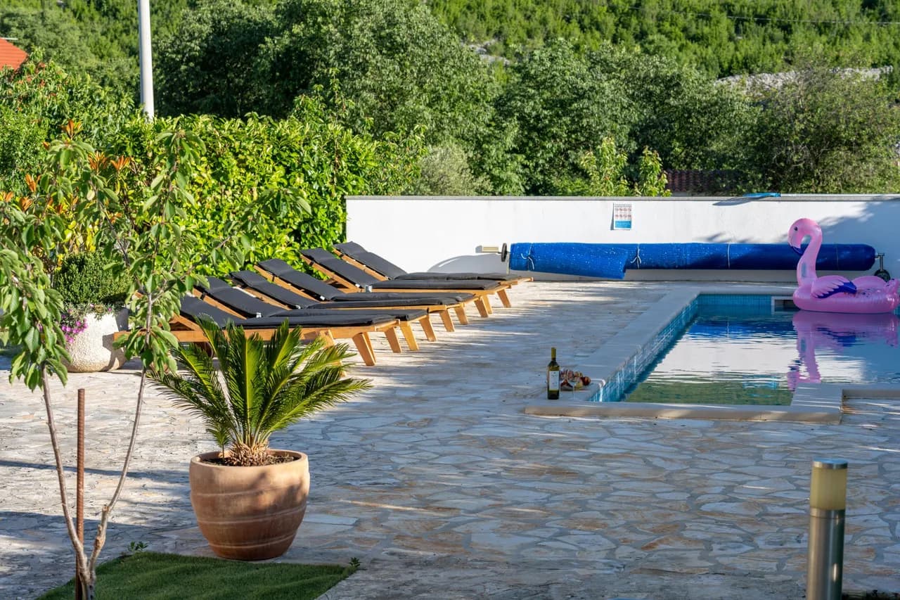 Seafront Pool Villa in Šibenik photo 3