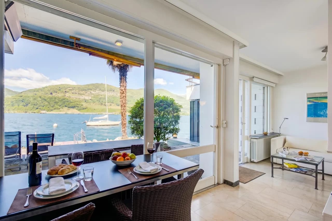 View Balcony Vacation Home in Ticino photo 5
