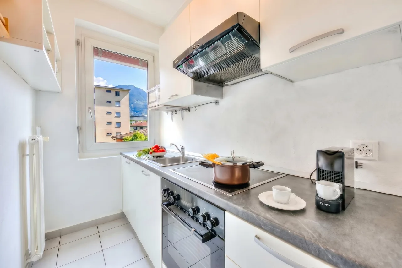 Casa Rosa with Balcony in Lugano photo 5