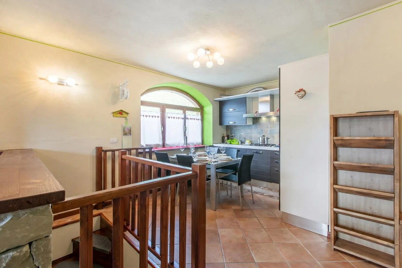 Modern Ski-In Ski-Out Apartment in Bardonecchia photo 4