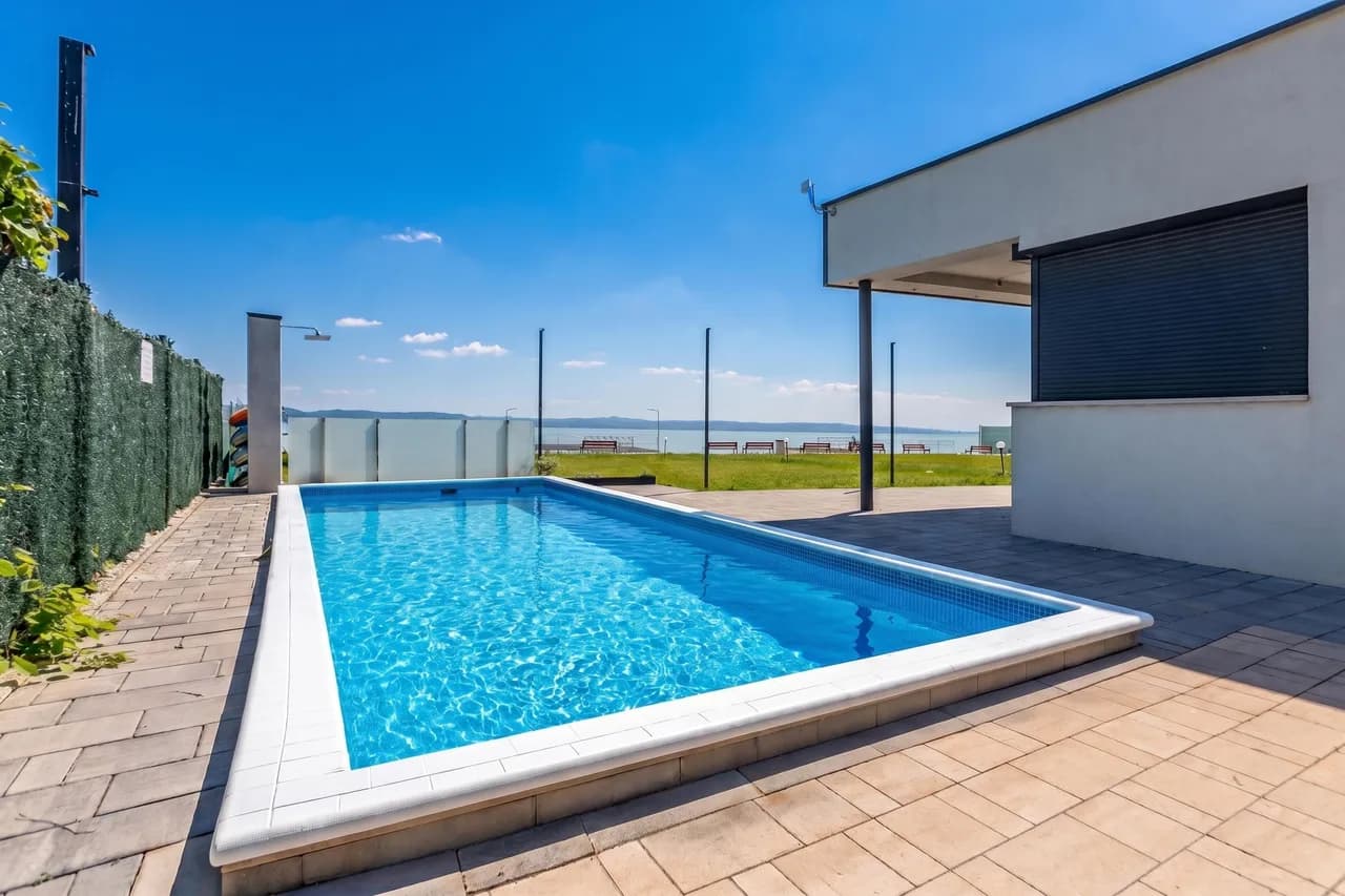 Lakeside Pool Apartment in Balatonlelle Hungary photo 2