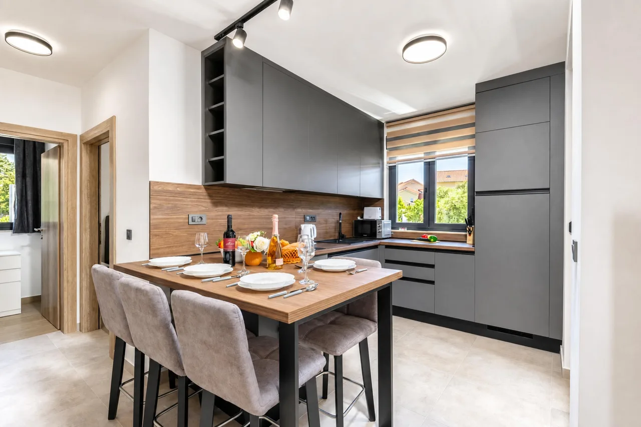 Coastal View Apartment in Zadar photo 3