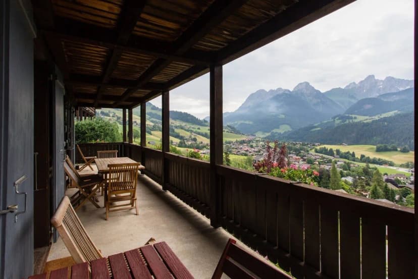 High Mountain Chalet - Great Views!