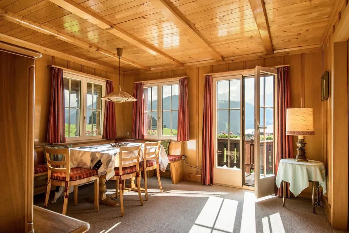 Gstaad Duplex Flat - Amazing Lake Chalet with pond photo 4