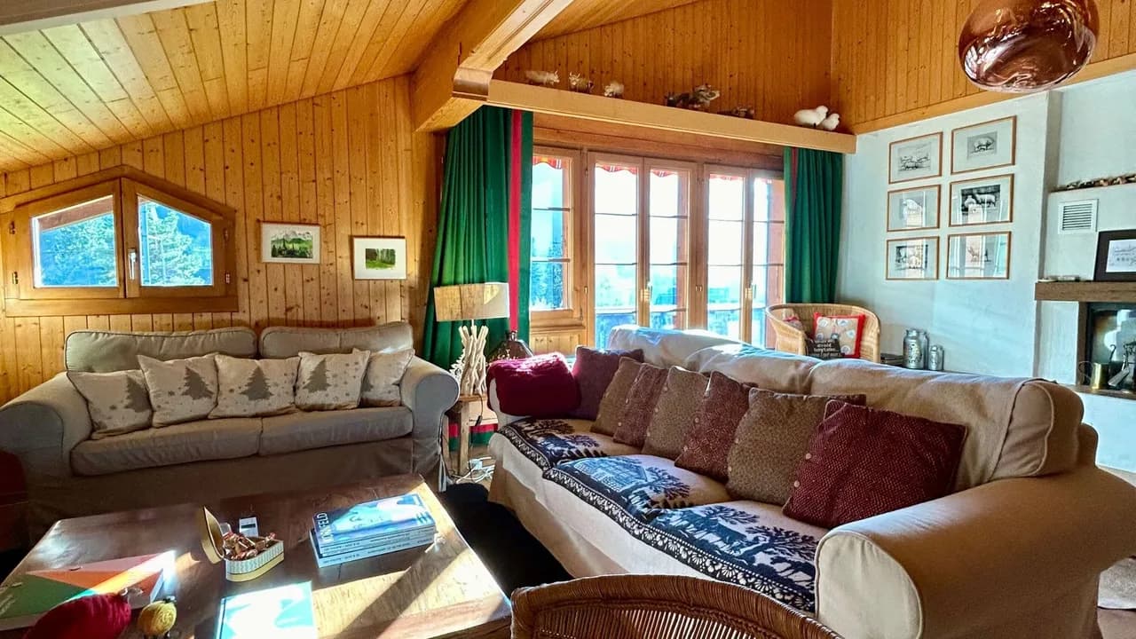 Gstaad - Cozy Spacious Flat Right in the Village photo 5