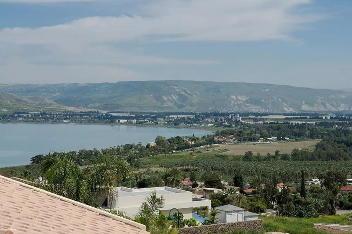 Amazing Luxury House right on the Sea of Galilee photo 5