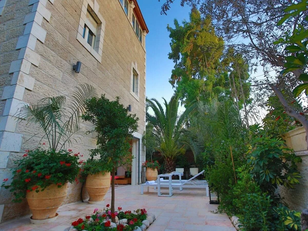 2 Units in The Same Villa with Garden & Roof Terrace photo 2