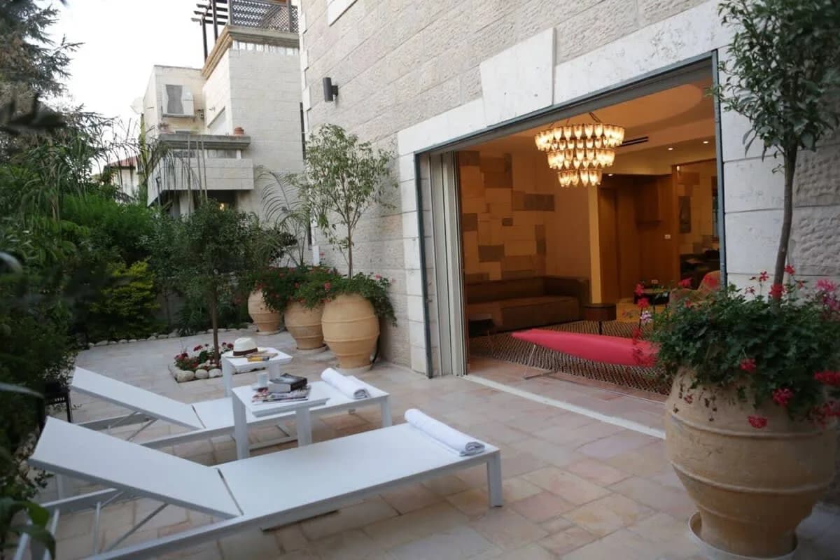 2 Units in The Same Villa with Garden & Roof Terrace photo 4