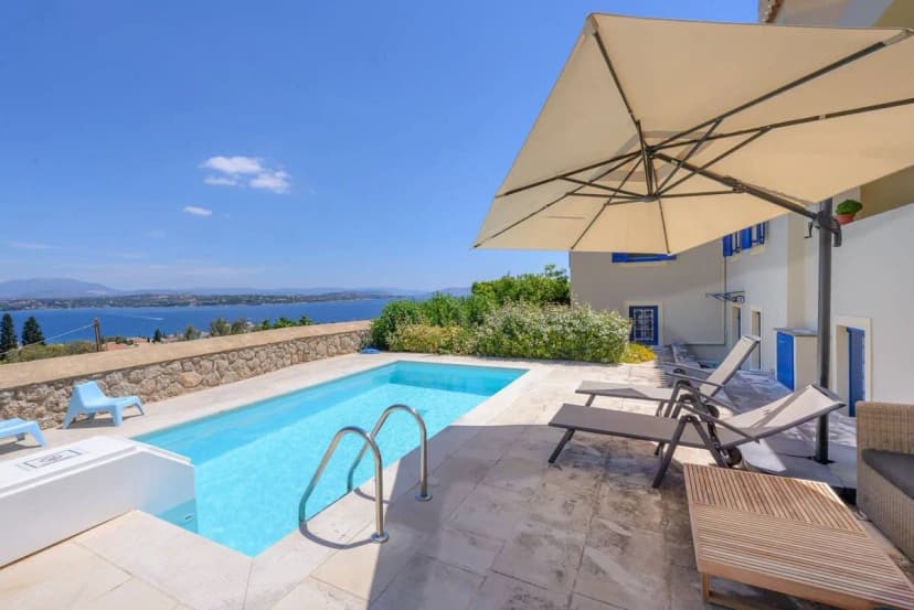 Great modern family villa with pool and sea view