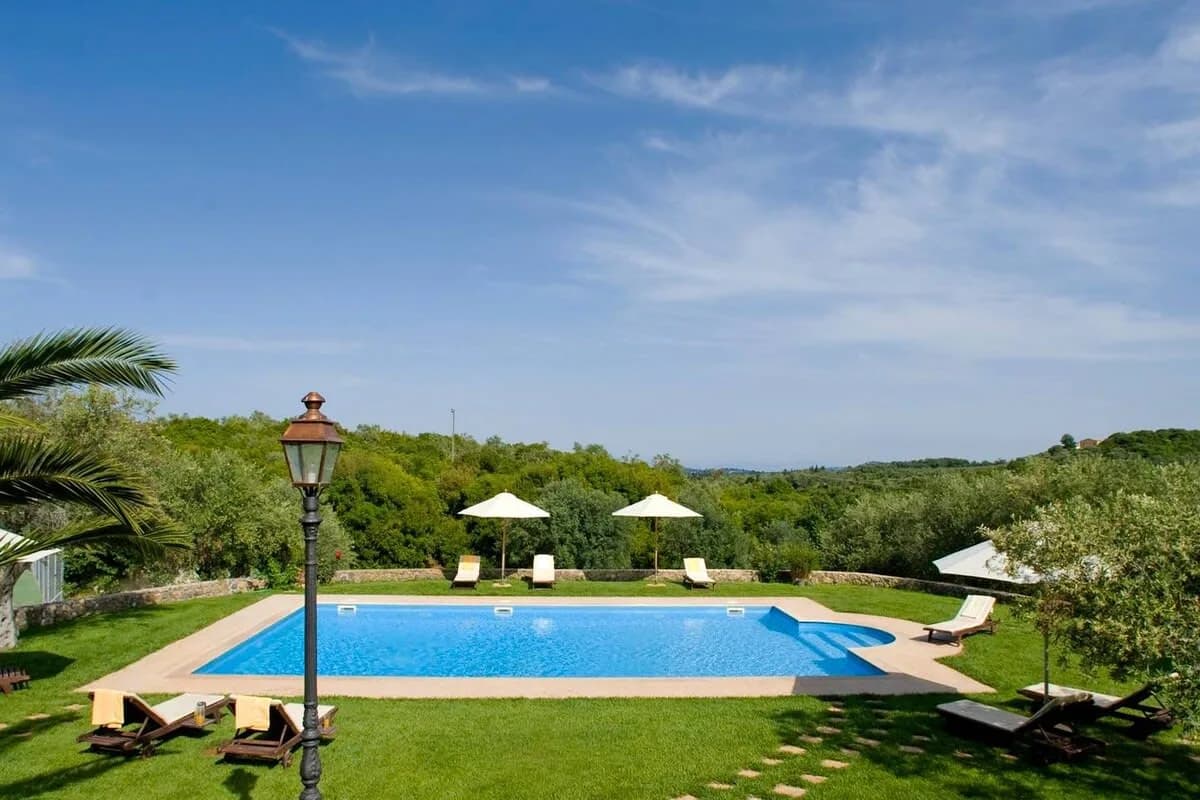 Luxury Villas with Heated Pool in Gouvia photo 5
