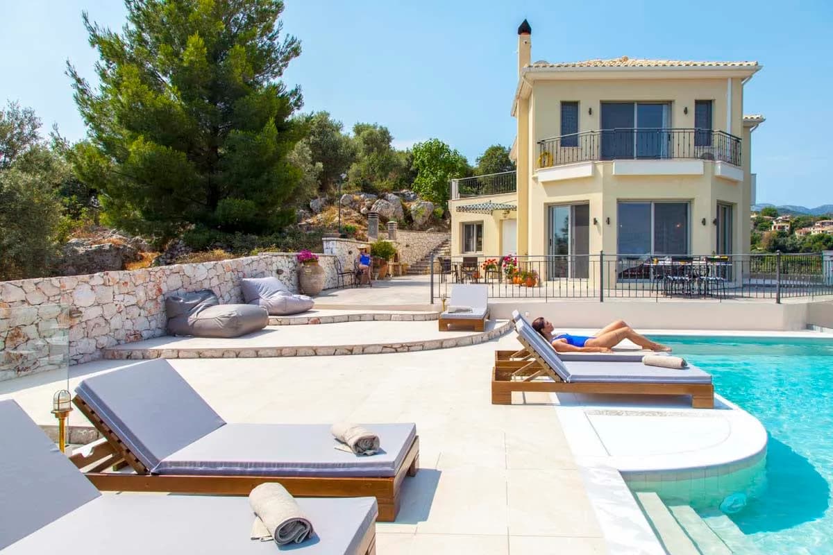Lefkada Dream Villa- Luxury near authentic village