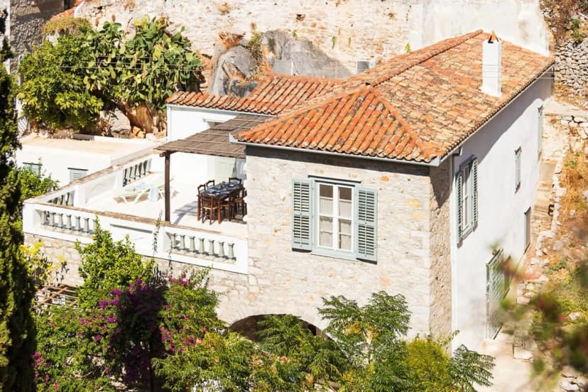 Historic Villa  - Ideally located close to the Sea