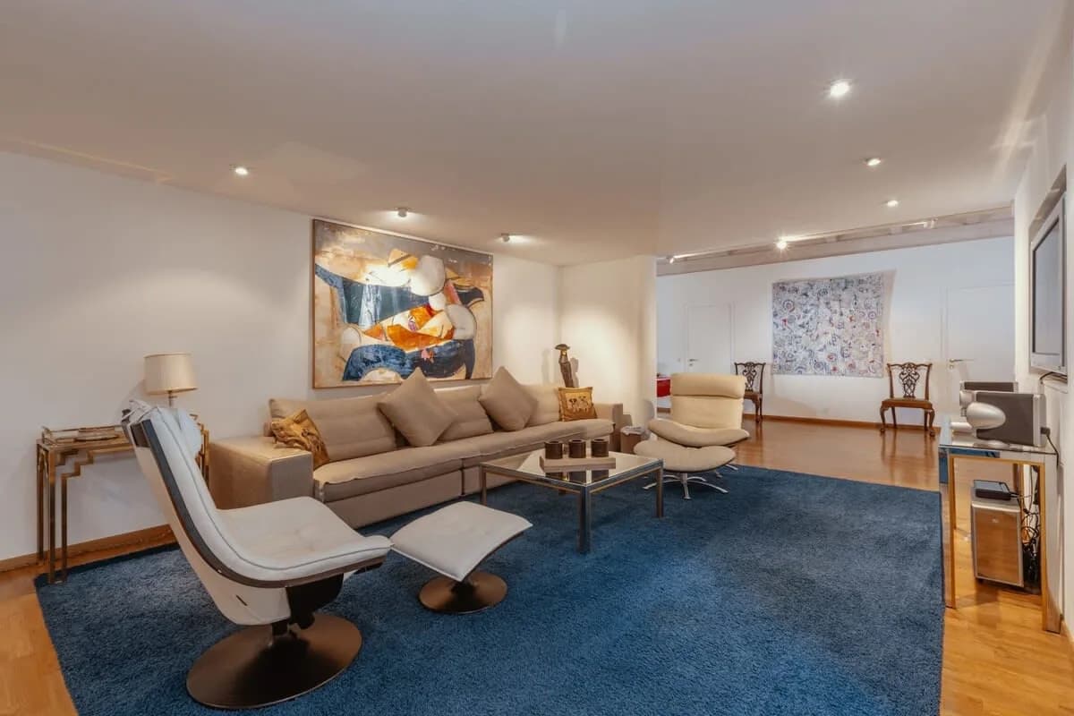 Super Luxurious Duplex Penthouse in Gstaad Center photo 3
