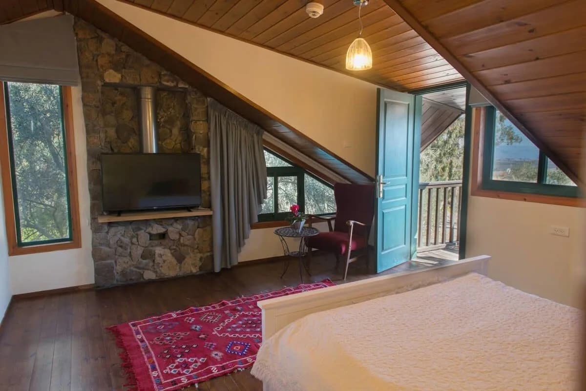 Pine wood chalet  for cozy stay with Jacuzzi &pool photo 5
