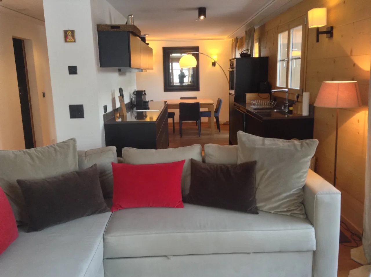 Designed flat Right next to the slopes and village photo 2