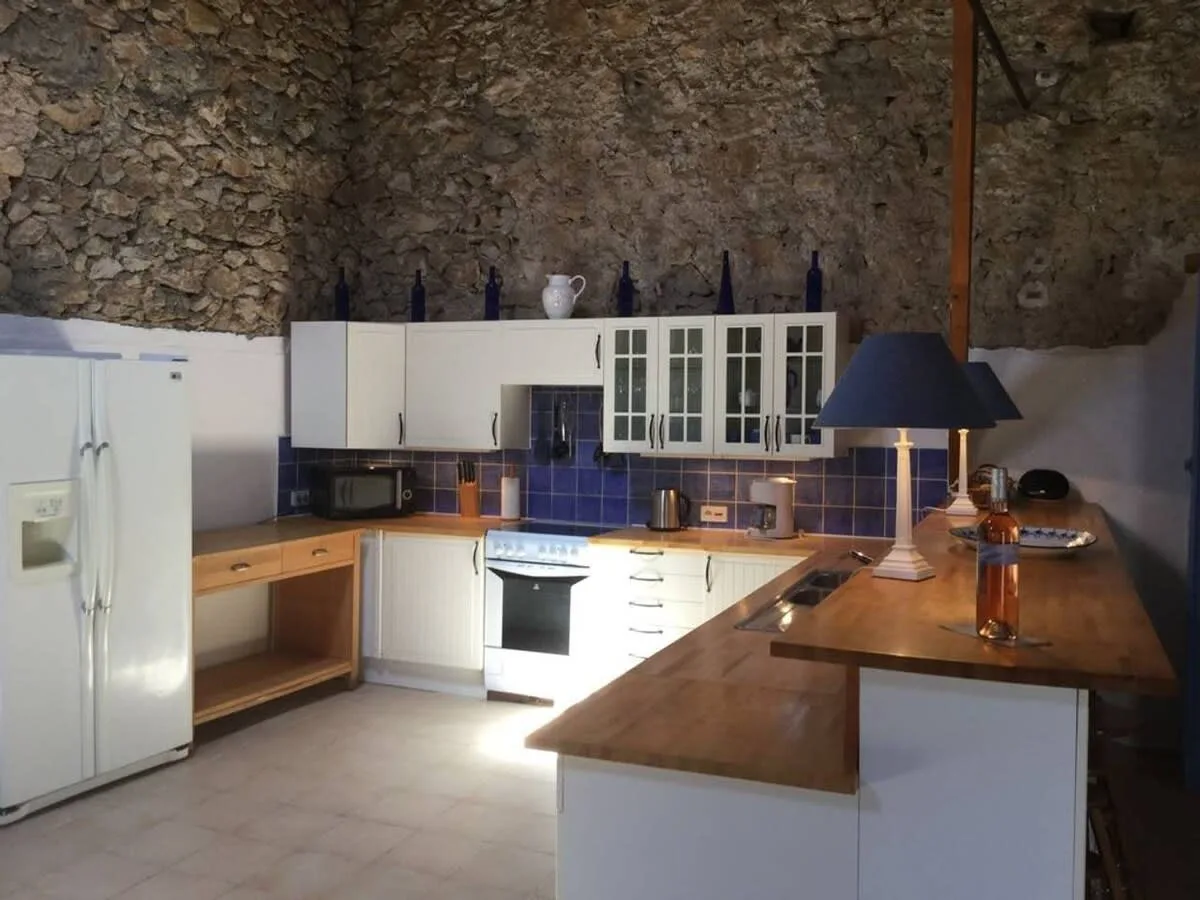 A Chateau For 20 People With Luxurious Amenities photo 4