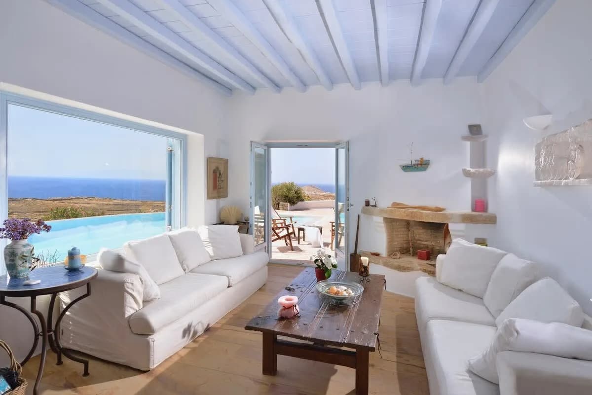 Stylish Villa with Sea View and Infinity Pool photo 4
