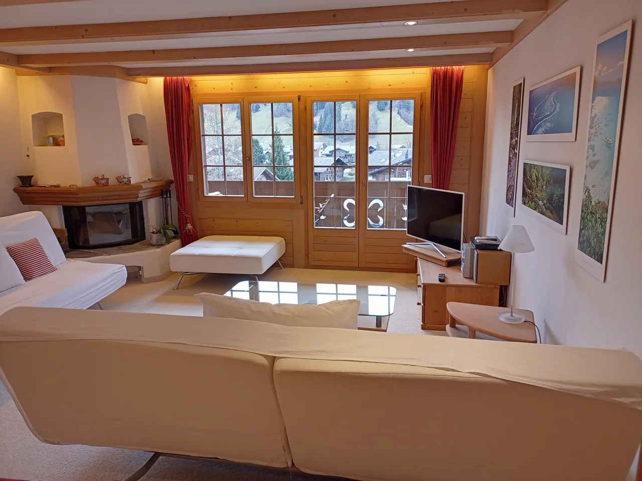Minutes Walk from Gstaad Center - Great Apartment photo 4