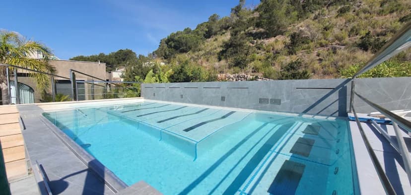 Amazing luxurious 10 BR Villa with stunning views