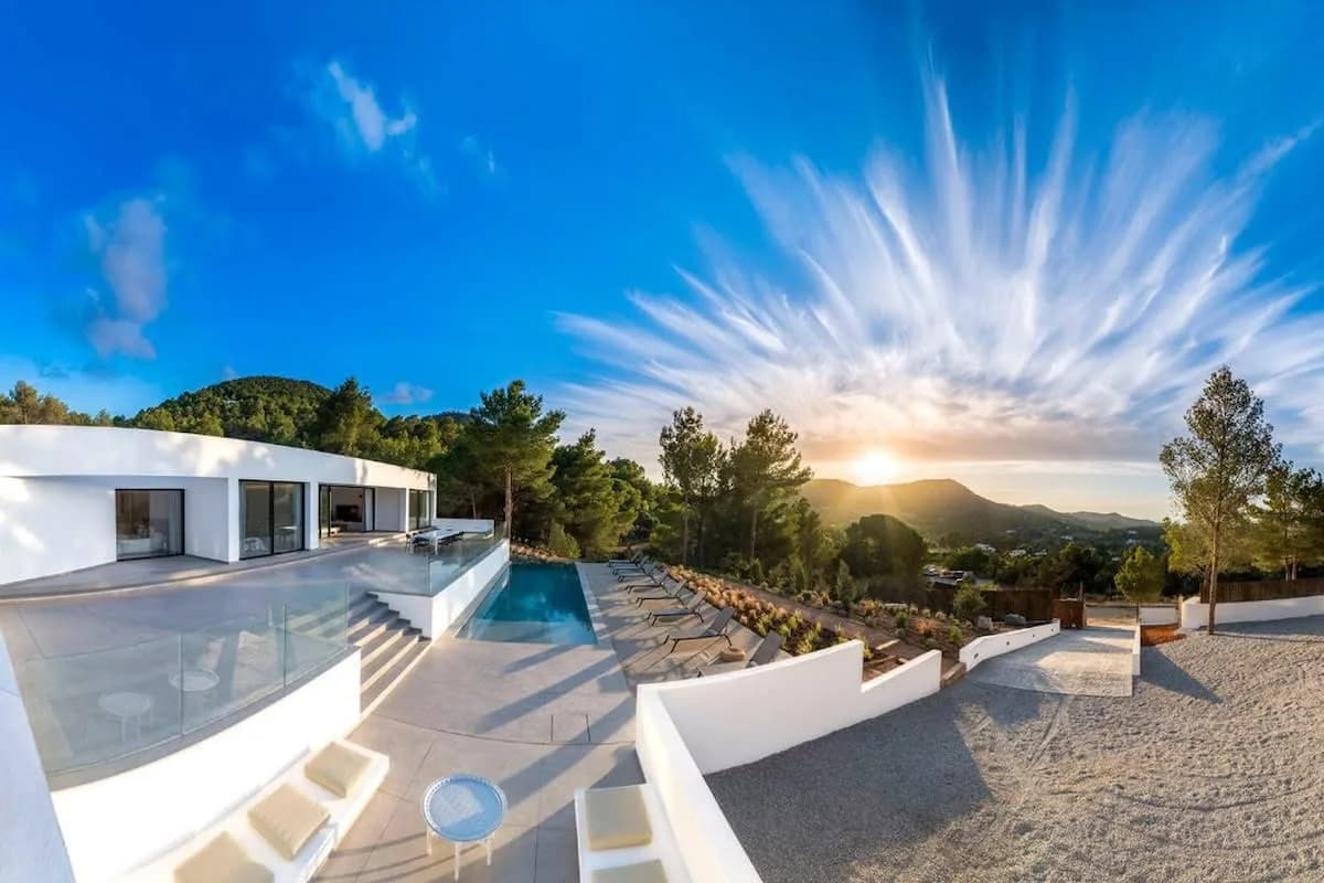 Perfect Designer Made Villa in Ventral Ibiza photo 3
