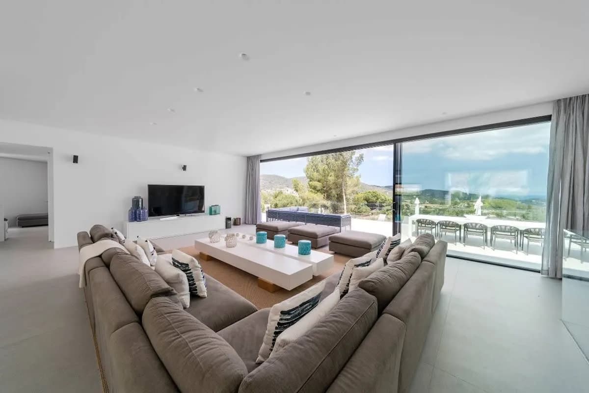 Perfect Designer Made Villa in Ventral Ibiza photo 4