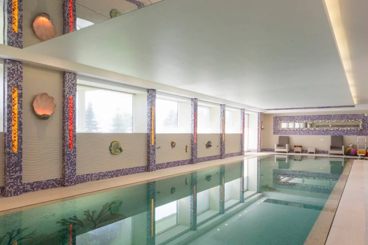 Super Luxury 7BR chalet with  Private Pool & Spa photo 4