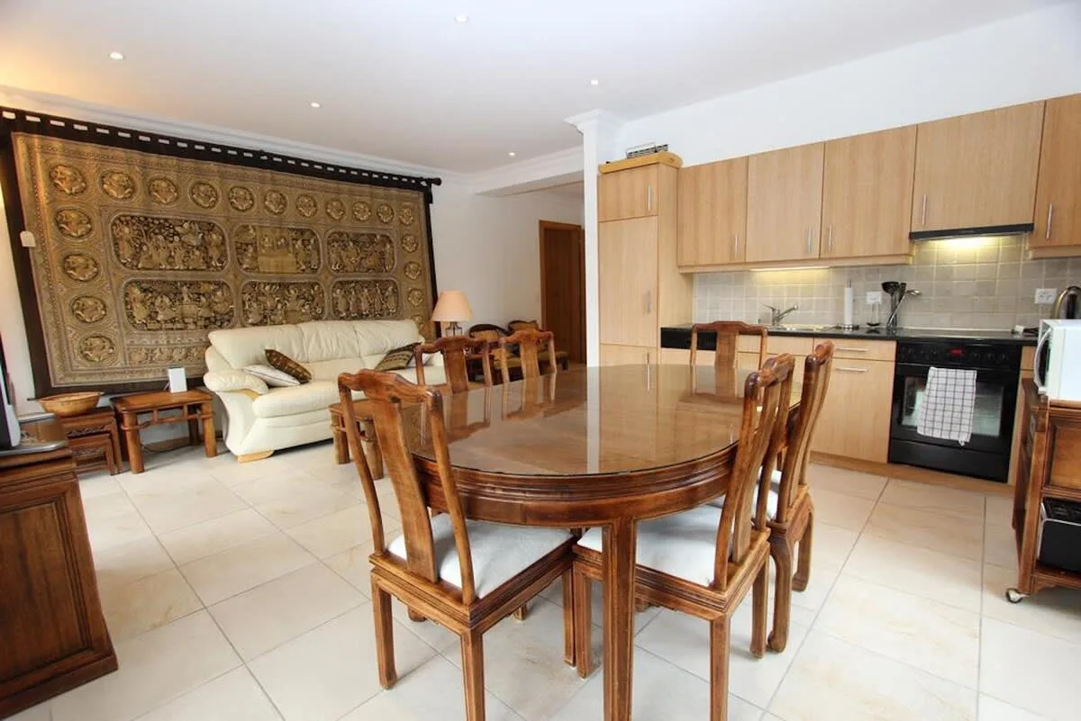 Great View spacious 3 BR flat with Pool and Gym photo 3
