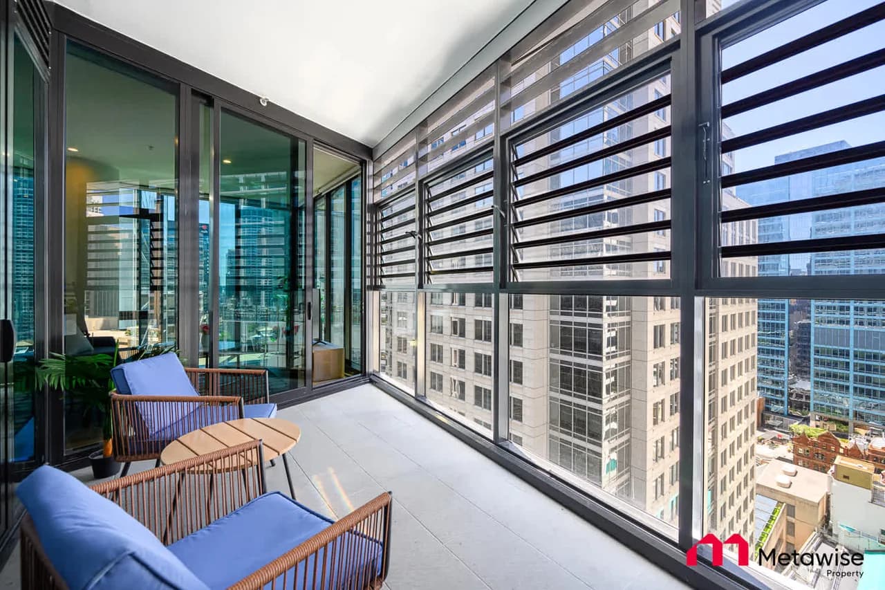 Air-Conditioned Two Bedroom Apartment in Sydney CBD
