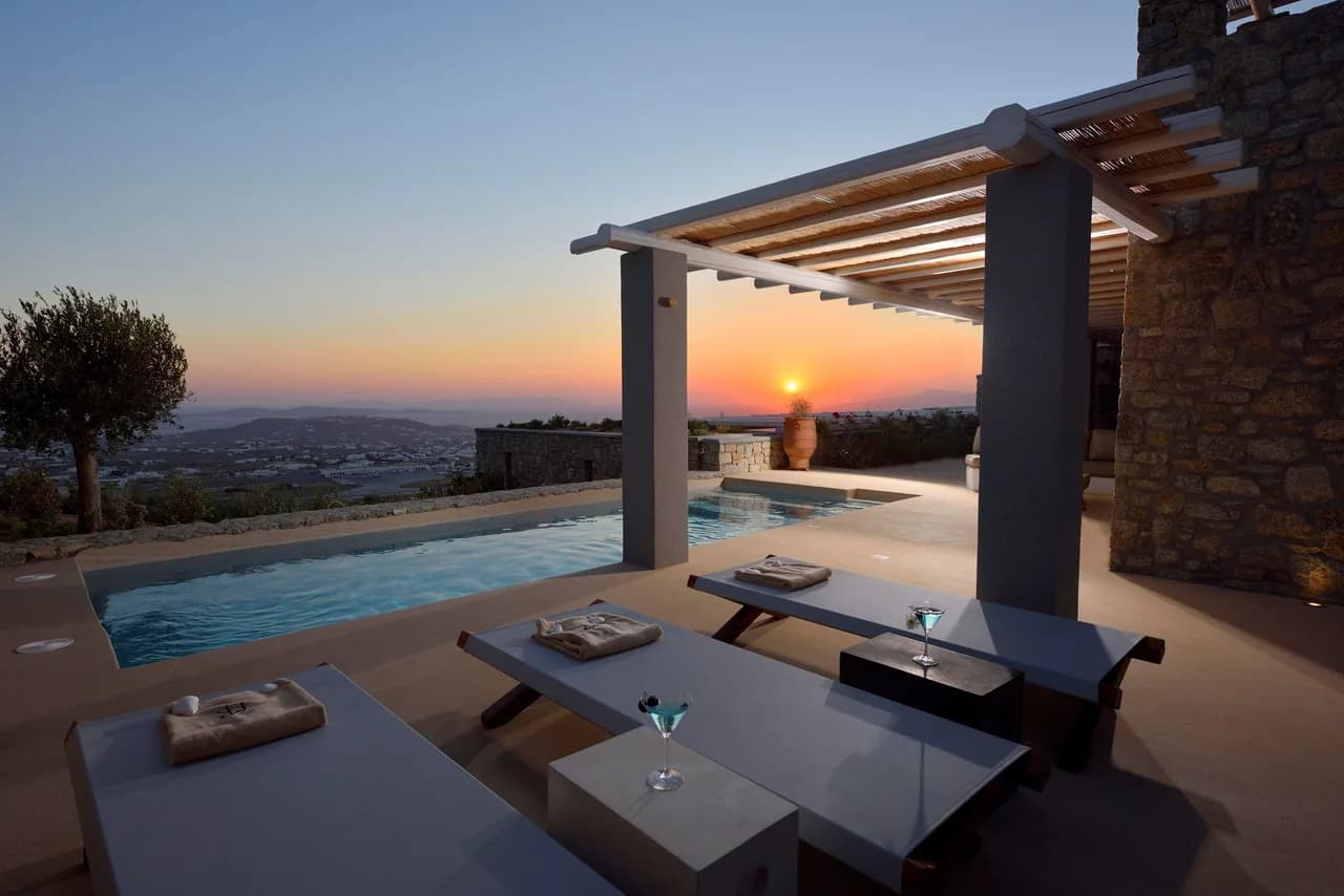 Amazing 3 BR Family Villa photo 5