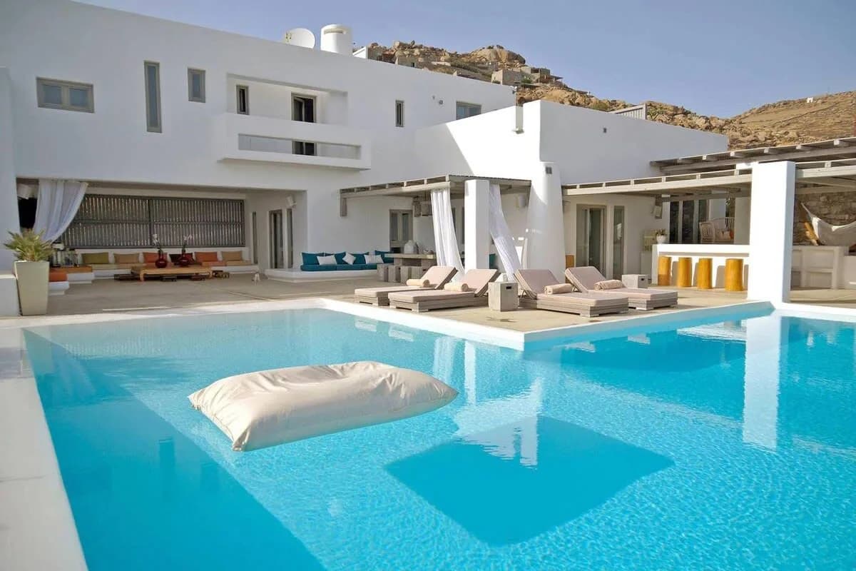 Chic Mykonos Holiday Villa photo 2