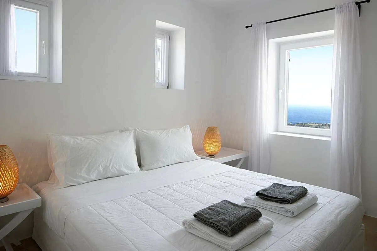Great 6 BR Villa with a Big Pool photo 5