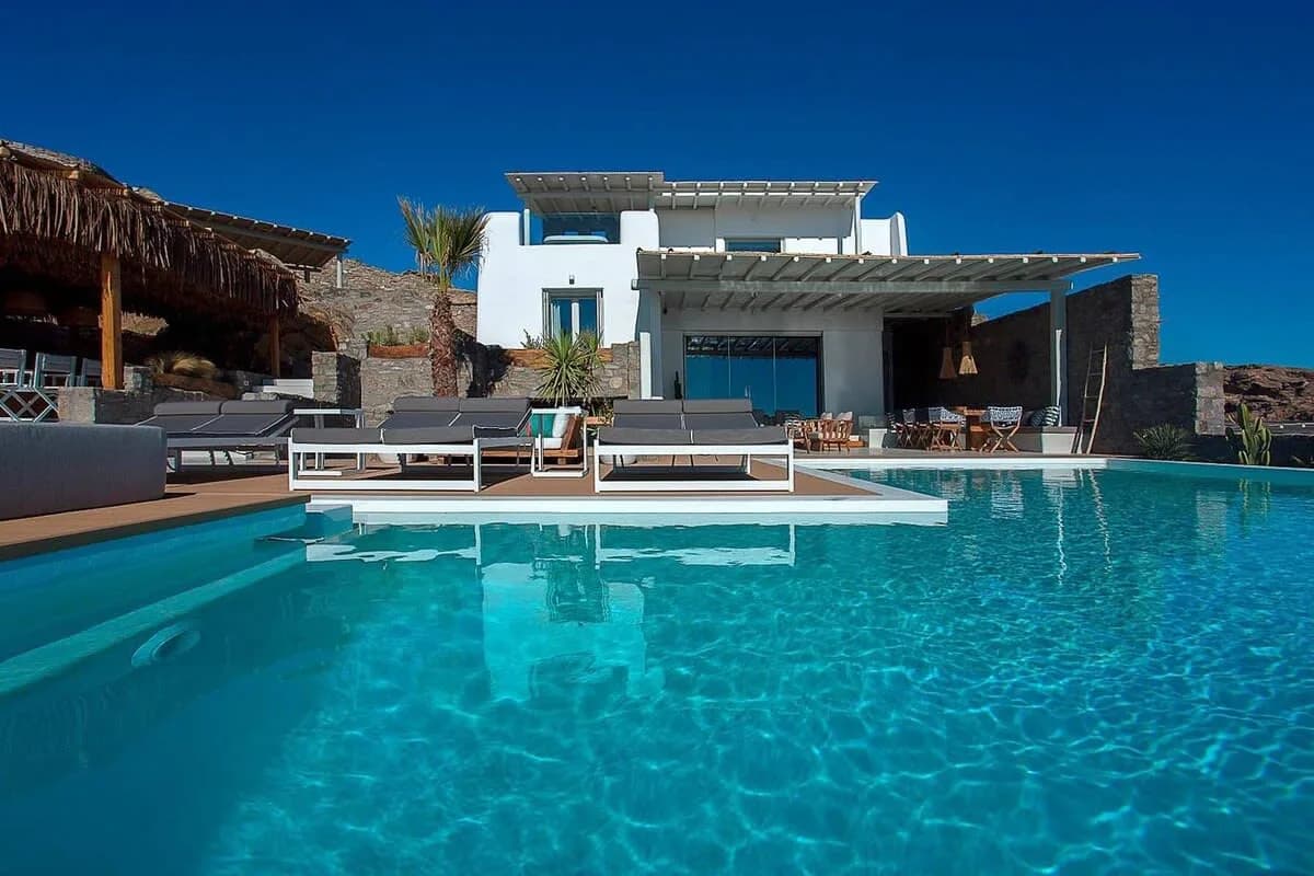 Amazing 7 BR Villa in Elia Beach photo 2