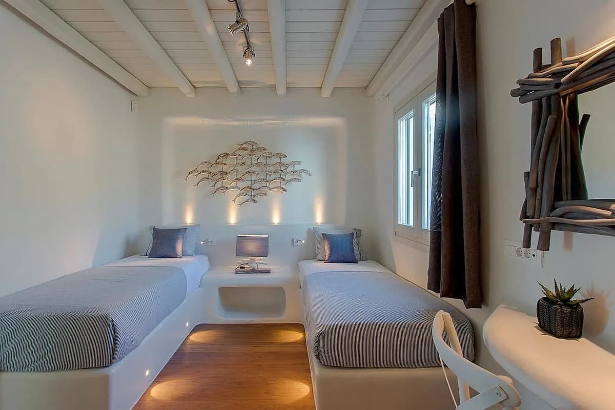 Amazing 7 BR Villa in Elia Beach photo 3