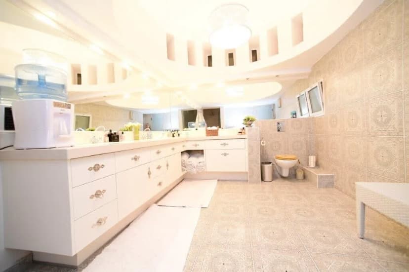 Great 4 BR Villa
